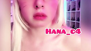 Big boobs webcam slut toys her asshole