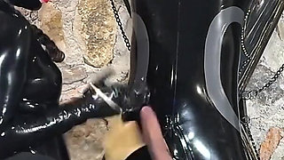 Punishment in the Cross - Alex Latex