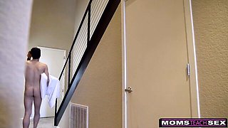 Big tits clip with fiery Xander Corvus and Alexis Fawx from Moms Teach Sex