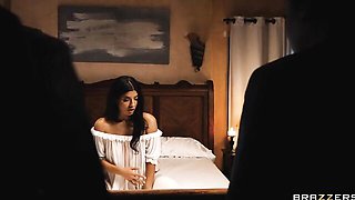 Luna Star and Jasmine Sherni's medium size tits video by Brazzers Exxtra