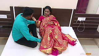 Desi Wife Kavita Hardcore Sex Private Moments of Heat And Love