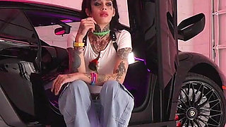 Bts - Cc Doll Shows off Her Tatted Body in an Urban Outfit!