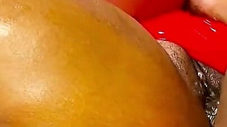 Squirting Valentine Date Says; Pound Me Rough Missionary I Want to Shower Your Face with My Squirts as a Gift