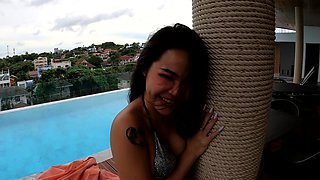 Picking Up a Hot Thai Babe By The Swimming Pool - Onlyping