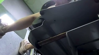 Fingering pussy in the gym jucielussie