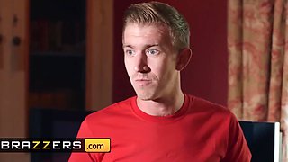 Lucky cock cheats with gorgeous Ebony Kiki Minaj