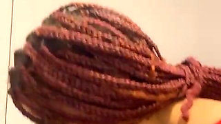 I Masturbate in the Gym, I Warm up in the Middle of a Series of Weights