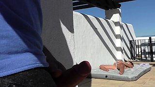 Public voyeur outdoors sex cumshot on the beach