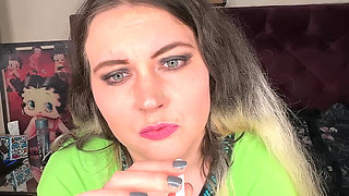 Smoking BBW Cuckolds Cock Sucker