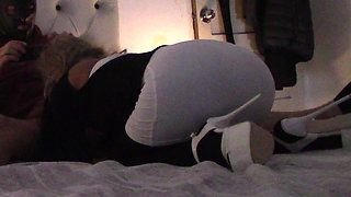 MILF with a Gorgeous Ass Gives a Blowjob and Swallows Cum