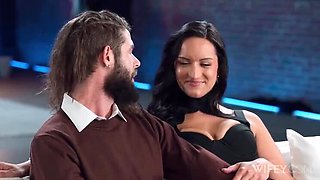 Hotwife Alyx Urie Loves BBC and Lingerie Show for Hubby