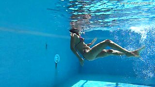 Voluptuous Mary Kalisy and Kalisy at swimming milf video
