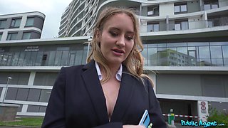 Martin Gun’s Blonde Passion in Hotel Bathroom