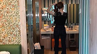 [Beautiful Waist!!] Gym Instructor With Slender Abs Get