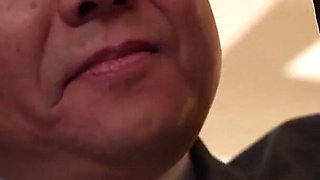 To Wear an Embarrassingly Tight Miniskirt, I Spend Every Day a... Personal Sex Secretary for His Pantyhose Fetish. Chapter 1