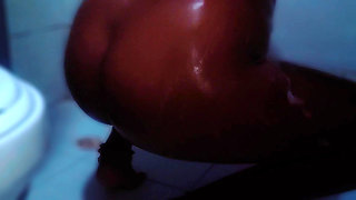 Lil Latina Shower Show Slo-mo