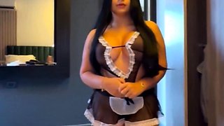 Considerate Colombiana fellatio with romantic face sitting