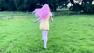 Sexy amateur teen masturbates outdoors