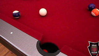 Beating Gianna Love in Pool for Some Pussy