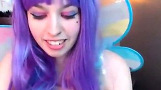 Fairy Cosplayer Pleasures Herself in Stockings On Webcam