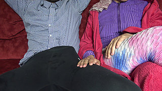 Turkish Immigrant in London Lets Black Sainsbury's Coworker Cum in Her Mouth