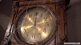 Horror porn 15 against the clock