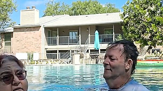 BBW Couple Love to Kissing the Pool!