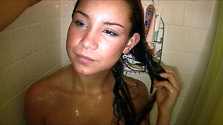 Cutie Gets so Turned on Sucking Dick Needs to Sit on It