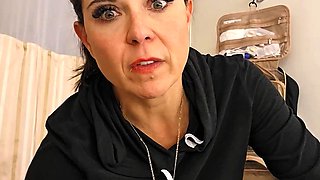 Wet tattooed raven babe Sahron with big boobs masturbates