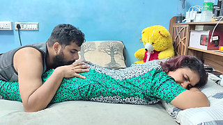 Mallu Hot Wife Ass Kiss Romance by Husband