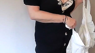 Take 2,still not done any cleaning but you can see what the naughty maid does to relax if you tune in tomorrow gentlemen