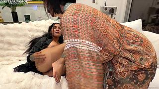 Aaliyah and Yasmina Reunite for Eid