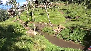 Skinny Thai harlot fucked in the pool