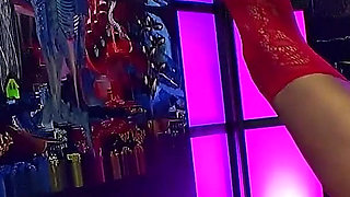 Hot Ggg Slut Swallows Loads of Cum in Wild Bukkake