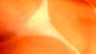 Chamei uma acompanhante para dividir a rola do loupan