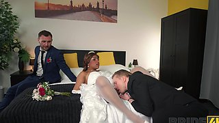 Hot bride Vicky Menage gets fucked in doggy style