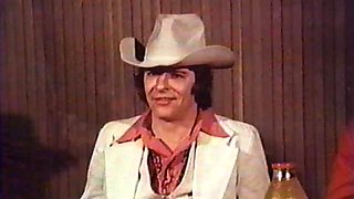 Amateur blowjob in public toilet