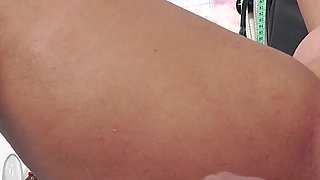 Muslim Porn - Muslim Woman Aisha Bahadur Gets Full Medical Gyno Exam