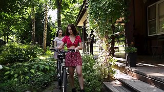 ClubSweethearts Dakota Doll And Alison Lip Lesbian WRB