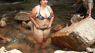 Fucking in the River with a Dicky Guy Outdoors