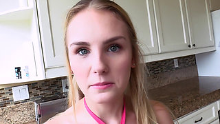 18yo Blonde Getting Stretched