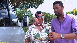 Extreme Fat Belly Mature Ass Fucked While Driving