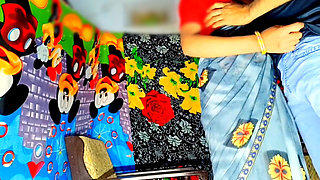 Indian Married Neelu Singh 21 Year Women Tight Pusssy Bedroom Fucking Step Stepbrother