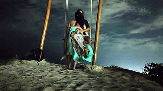 Flashing streets, fierce love, no disguise ExpressiaGirl style