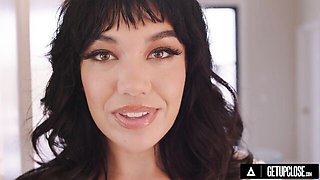 Dirty Isiah Maxwell and Little Puck at female orgasm dirt