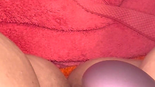 Squirting with My Clit Sucker