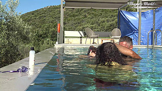 Behind the Scenes of All Natural MILF Julia North Underwater Soft in the Pool