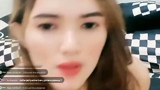 Berliana Suka Di Ewe