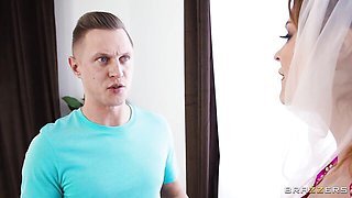 Brazzers Exxtra - curvy smut