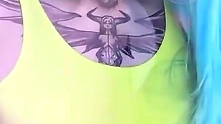 Sexy Step Daughter Wants to Make Step Father Happy